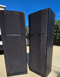 Fisher Speakers