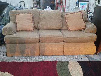 3 seater sofa and over size couch in great condition