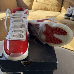Nike Air Jordan 11 Retro “Cherry” (White/Varsity Red-Black, 2022)