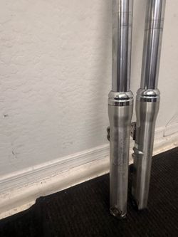 Harley Davidson Dyna street bob 49mm suspension forks