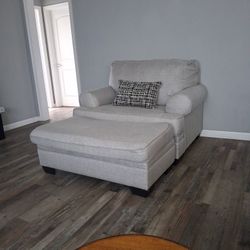 Ashley Chair And Ottoman 