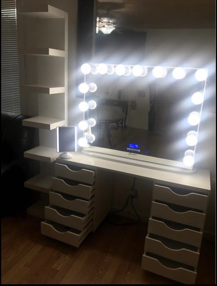 Makeup Vanity With Led Mirror