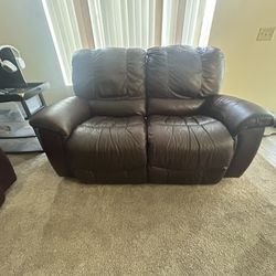 Electric loveseat/recliner