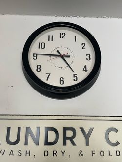 18” Clock