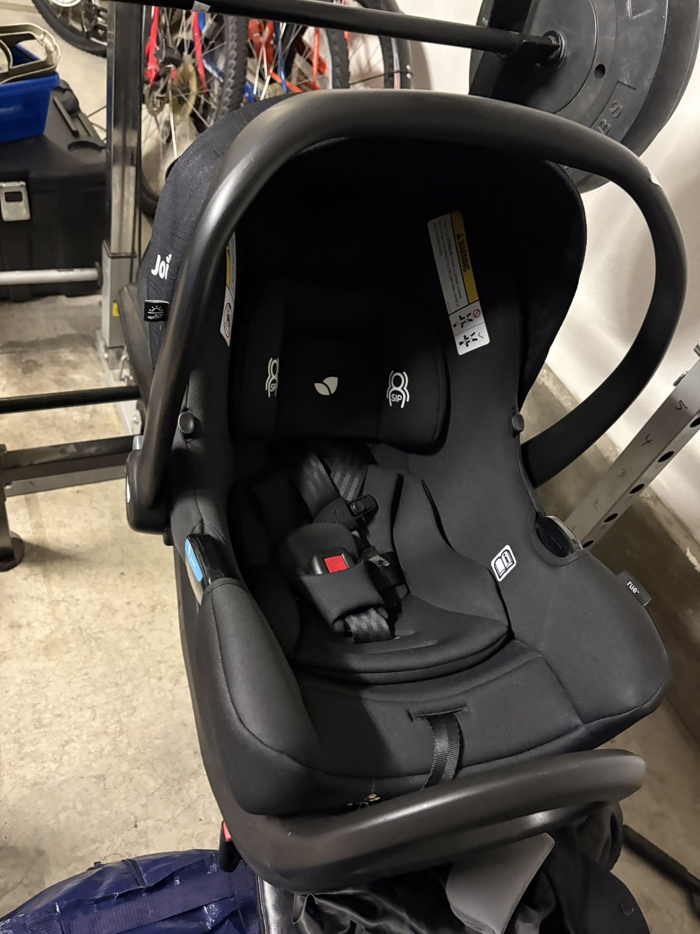 Joie Car seat With Base