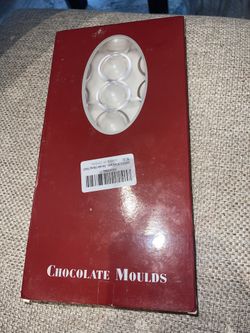 CHOCOLATE MOULDS