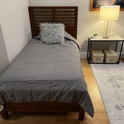 Twin Bed-Cherry Wood