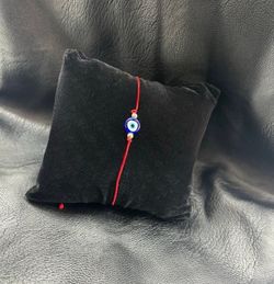 Eye Bracelet (NEW)