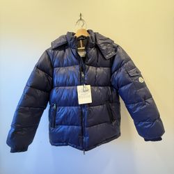 Brand NWT! Navy Blue Moncler Puffer - Authentic! Unisex Style 
