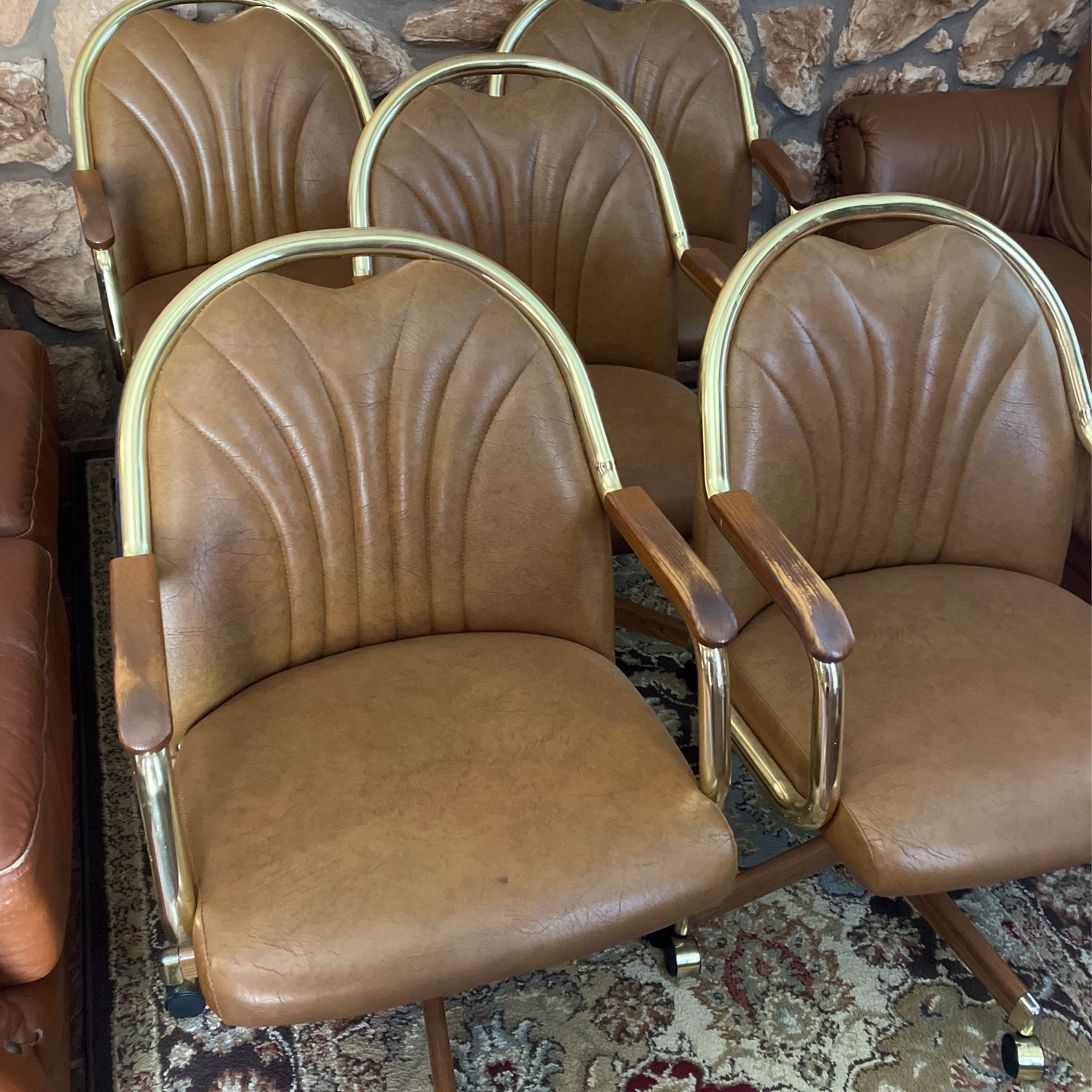 5 Vintage Dinning  Chairs