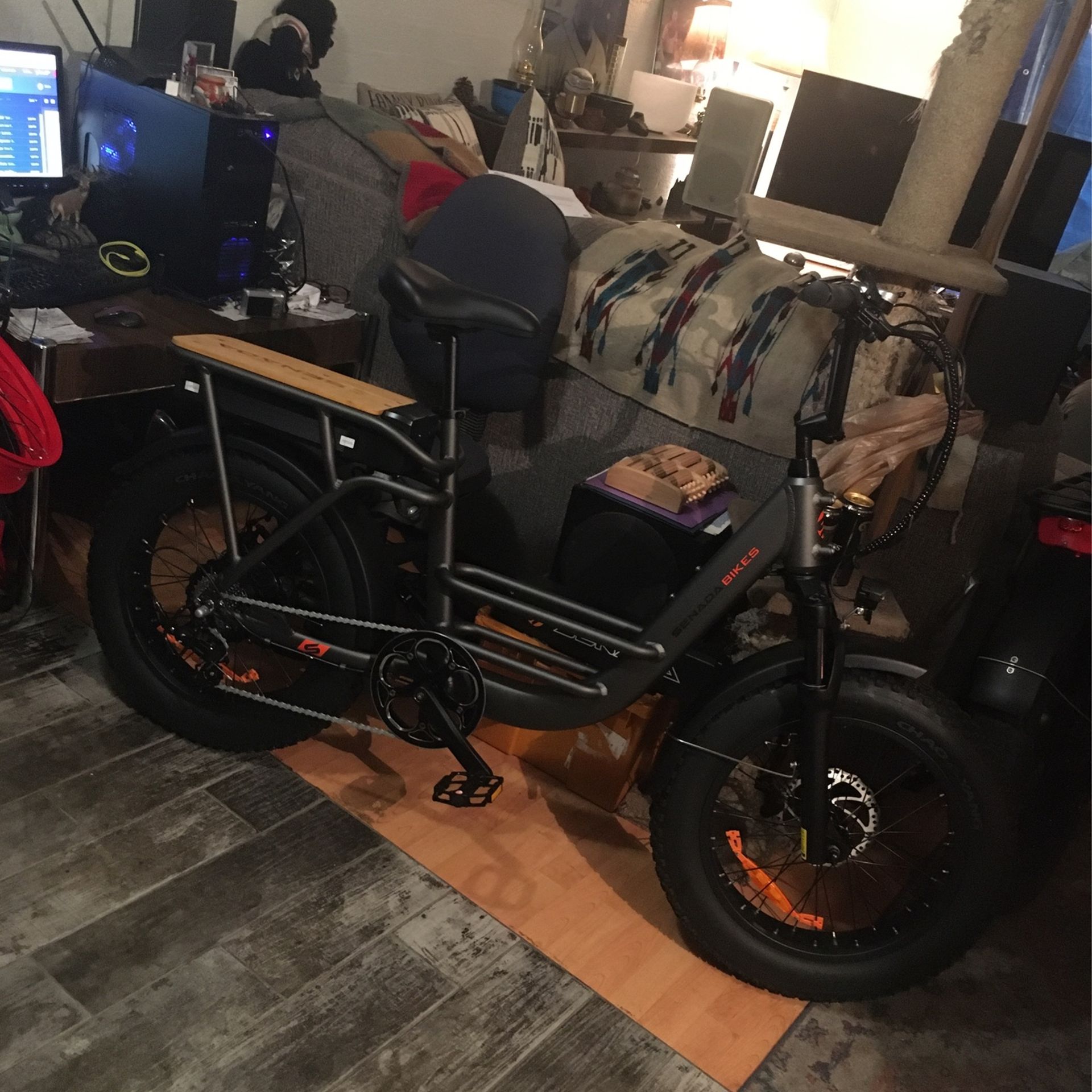 Best Hybrid Ebike For Money! Best Built And Beautiful!!! 1,460.00 List 450.00 off Price! 28/30 Mph & Huge 75 Mile Max Range Best Engineered!!!