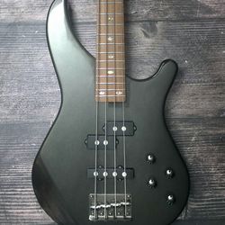 Mitchell Electric bass guitar new !! $180 or best offer !!