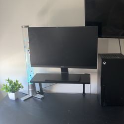 Gaming Desk And Monitor