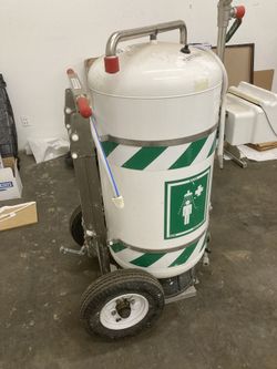 Hughes Portable Body/Eyes Wash Station