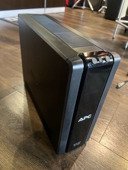APC XS-1300 Battery Backup 10 Outlets