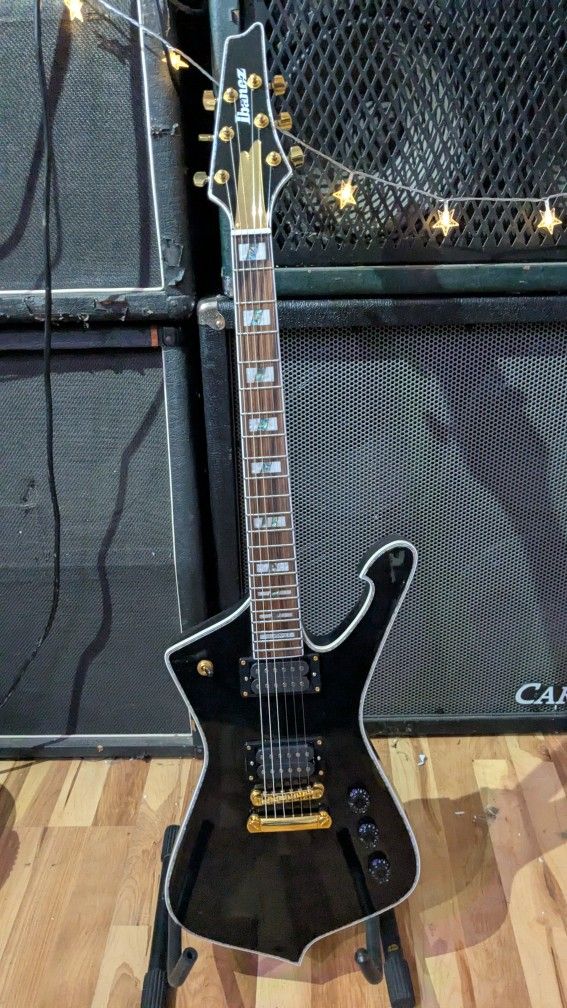Ibanez Iceman