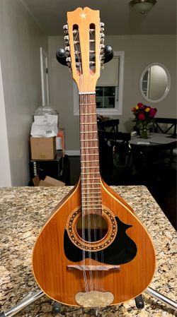Lonestar "Venice" A-Style Mandolin – Handcrafted in Mexico