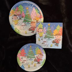 Hallmark Charlie Brown Christmas Peanuts Paper Tableware. Bundle 