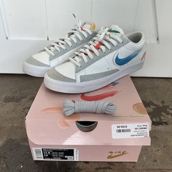 Nike Dunk Lows (Size 11.5)