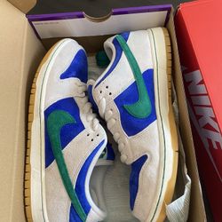 Nike SB Dunk Low Royal