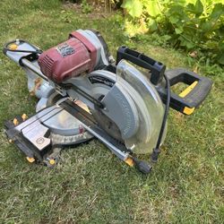 Wood chop saws