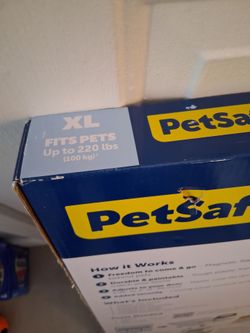 Petsafe dog door NEW