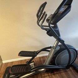 ProForm 12.0 Elliptical trainer