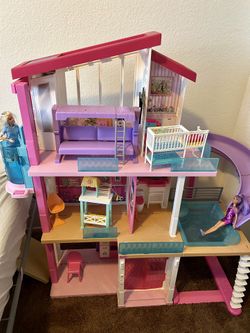 Barbie Doll Dream House 
