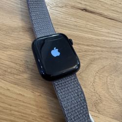 Apple Watch Series 7 45mm Black