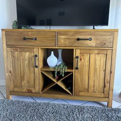 TV Stand/Bar/sideboard
