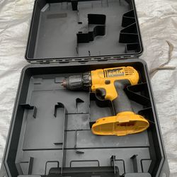 Dewalt 1/2 cordless drill with case no battery or charger included work 