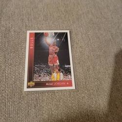 1993 UPPER DECK #23 MICHAEL JORDAN BULLS HOF mint