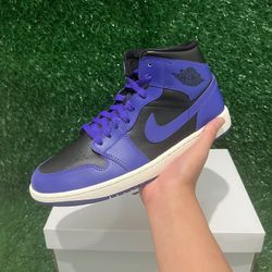 Jordan 1 Mid