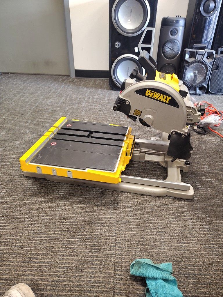 DeWalt Tile Saw