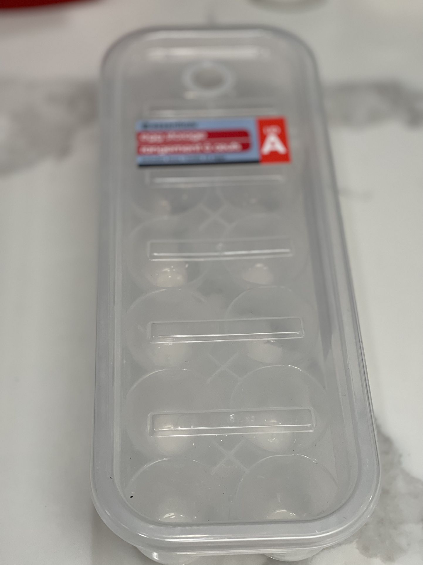 Durable Plastic Eggs Container ( 1 Dozen )
