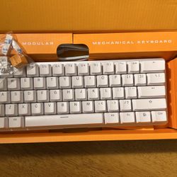 GMMK Compact Keyboard (white)
