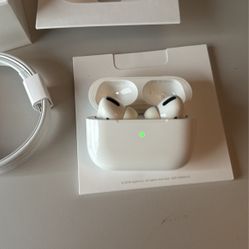 Apple AirPods Pro 