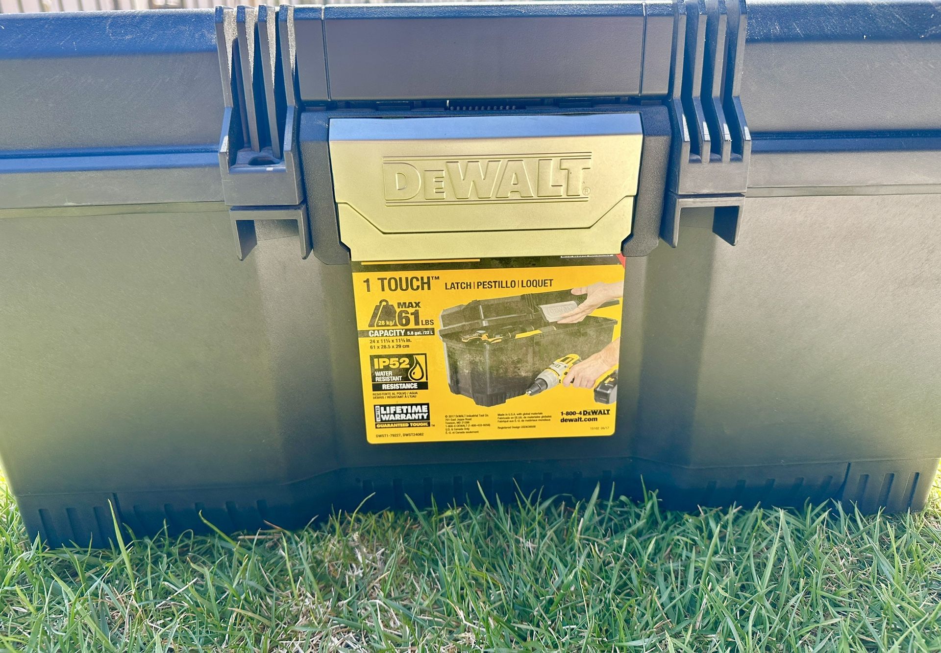 Tool Box, Black DeWalt