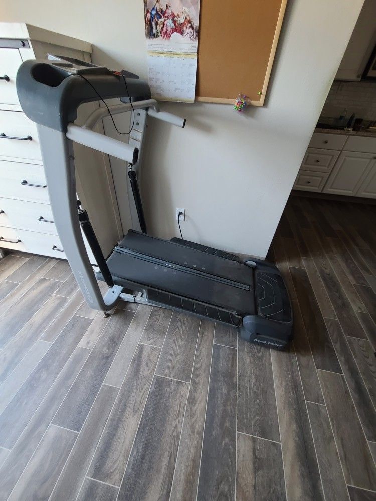 Bowflex Tread Climber 