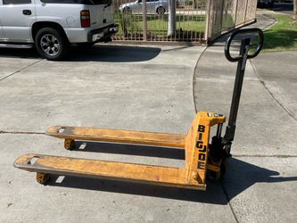 Pallet jack