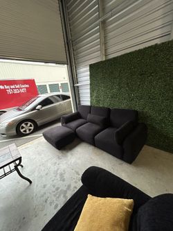 4pc Modular Sectional Sofa/ Couch (We Deliver) 