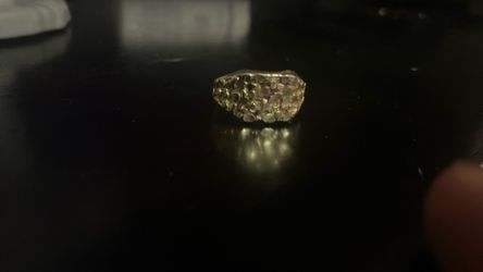 Nugget ring 10k 2.3 grams