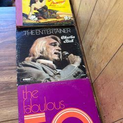 Records 