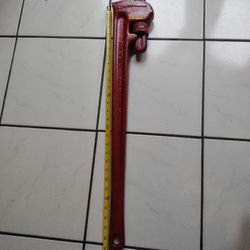 RIDGED WRENCH 36"!!  IT'S IN VERY GOOD CONDITION!!