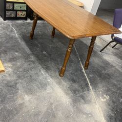 Solid Wood Drop-Leaf Dining Table Classic Design, Perfect For Small Spaces , Folds Down 