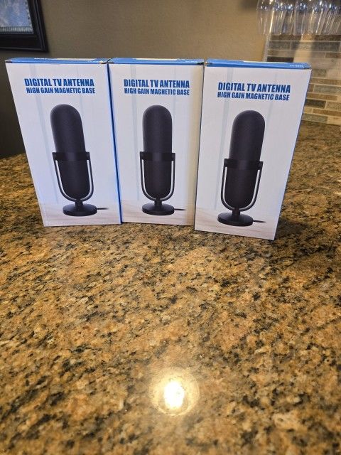 Digital TV Antenna High Gain Magnetic Base 