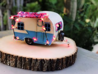 California Vintage Flamingo Trailer with Lights •Ready to Ship•