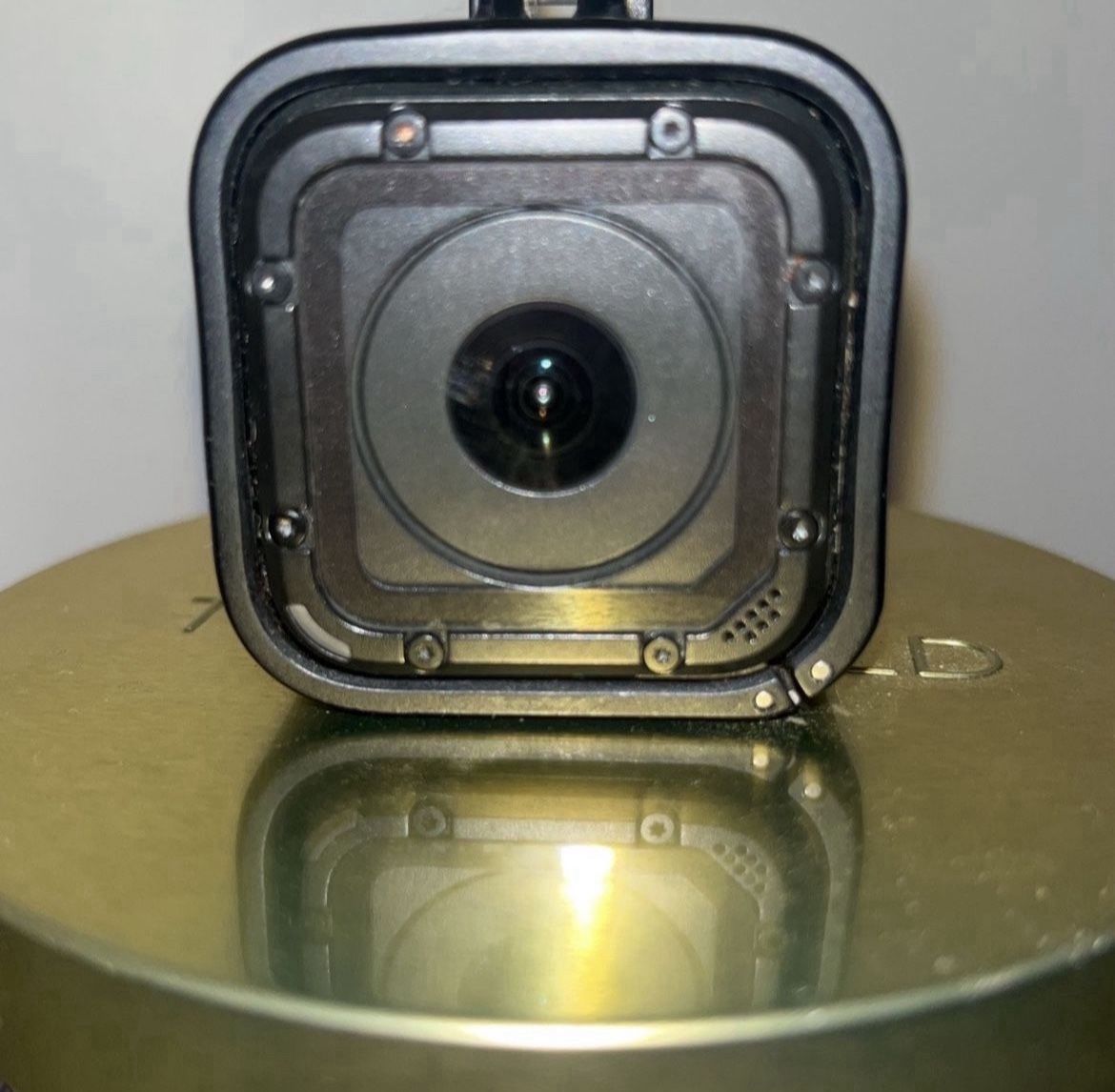 GoPro Hero Session - Black- 30GB Storage SD - Comes With USB Plugin To Extract Footage🙏