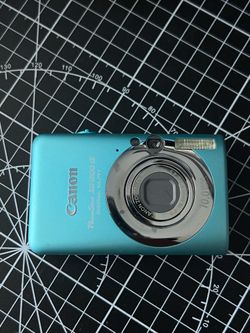 Canon Powershot ELPH SD1200 IS 10 MP Blue digital camera