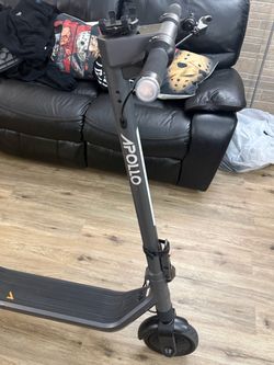 Electric scooter